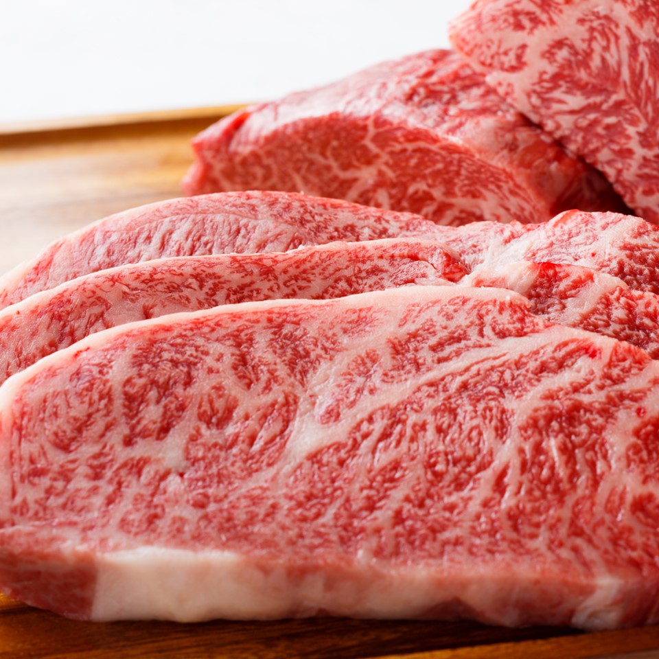 <1枚(200g)> 【酒粕で健康に育った】 とやま和牛酒粕育ち 《A5ランク》 サーロイン(ステーキ用)